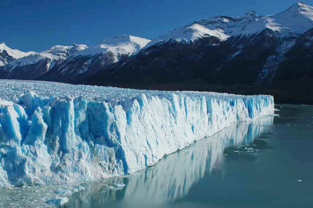 Argentina 030 - parque nacional de los glaciares - glaciar Perito Moreno.jpg